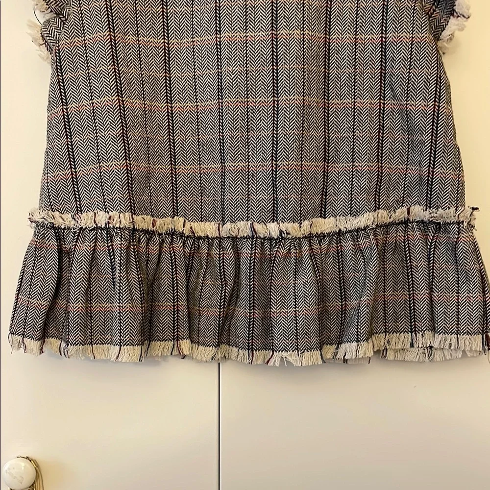 THML herringbone tweed fringe top. Size S. - Picture 8 of 16